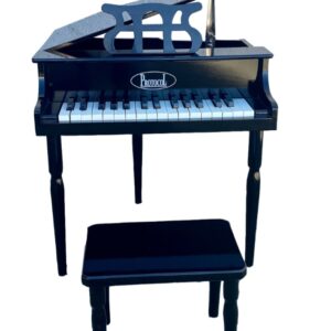 PIANO DE COLA EN MADERA NEGRO.